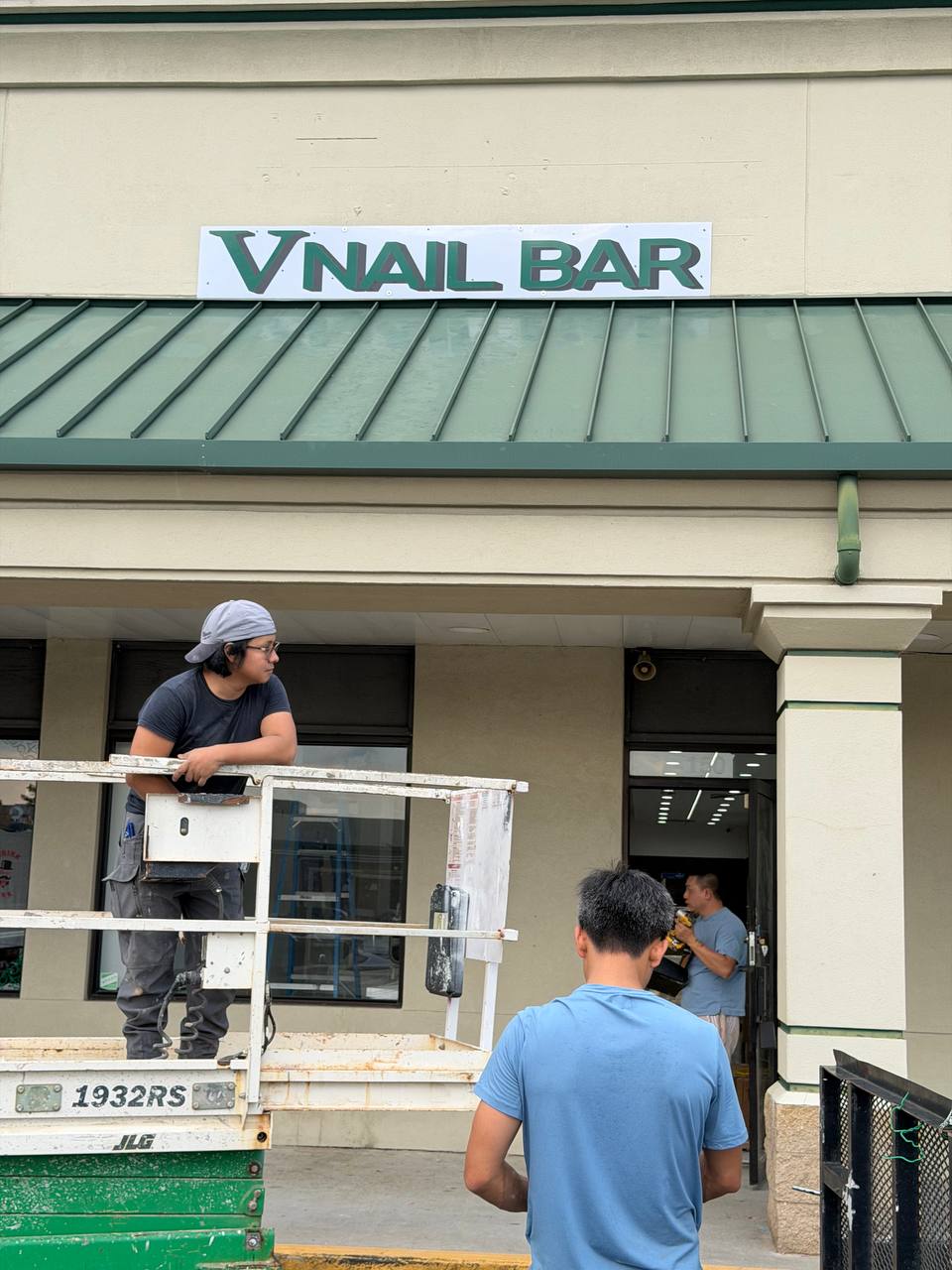 V Nail Bar nail work in Goose Creek, South Carolina